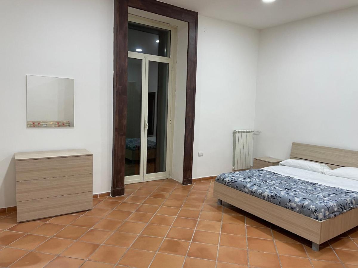 Casa Emilia 2 Lägenhet Neapel Exteriör bild